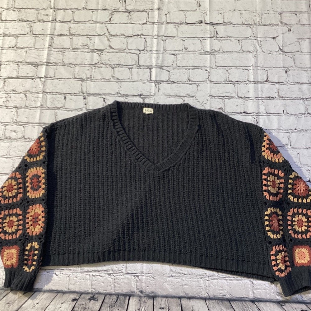 POL Black Granny Square Crochet Sleeve V-Neck Ribbed Knit Sweater Boho Medium